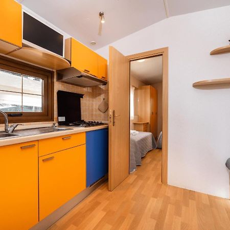 Anxur Village Camping Terracina Ngoại thất bức ảnh